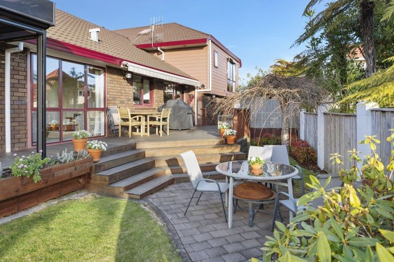 Photo of property in 42 Harvey Street, Waipahihi, Taupo, 3330