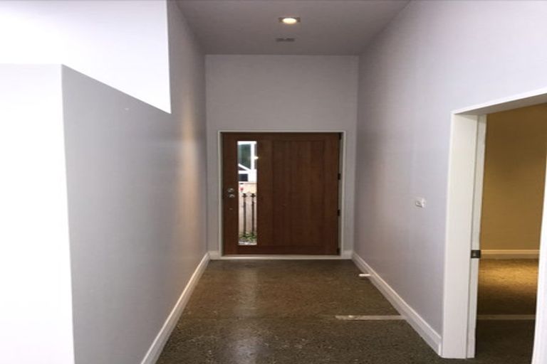 Photo of property in 25 Mortimer Terrace, Aro Valley, Wellington, 6021