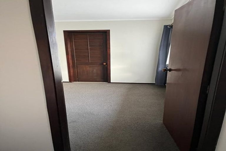 Photo of property in 267 Karori Road, Karori, Wellington, 6012