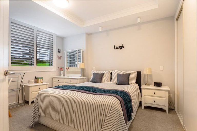 Photo of property in 138 Eaves Bush Parade, Orewa, 0931