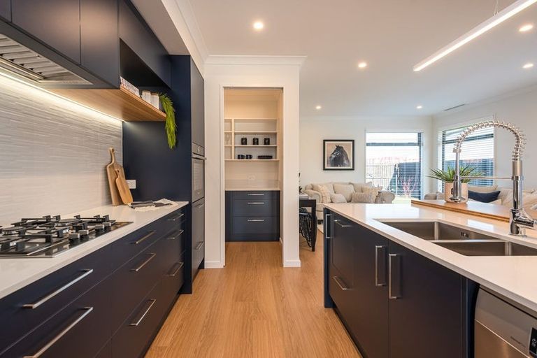 Photo of property in 98 River Stone Drive, Halswell, Christchurch, 8025