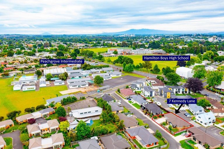 Photo of property in 7 Kennedy Lane, Hamilton East, Hamilton, 3216