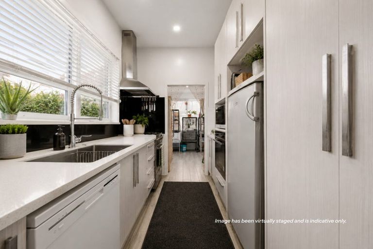 Photo of property in 69 Ferguson Street, Manurewa East, Auckland, 2102