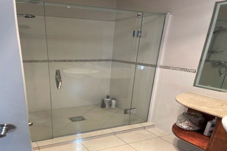 Photo of property in 5/29 Third Avenue, Tauranga, 3110