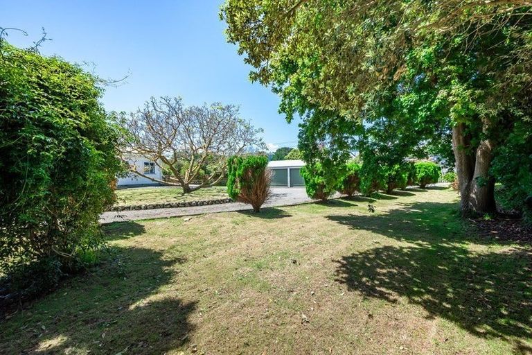 Photo of property in 27 Goldsborough Avenue, Raumati Beach, Paraparaumu, 5032