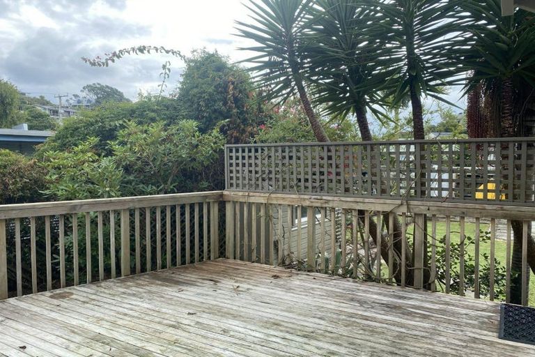 Photo of property in 2041 Ngunguru Road, Ngunguru, Whangarei, 0173