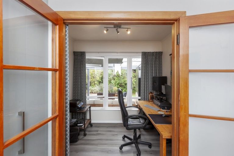 Photo of property in 4 Repo Street, Paraparaumu, 5032