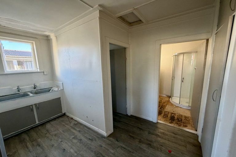 Photo of property in 12 Christian Street, Dannevirke, 4930