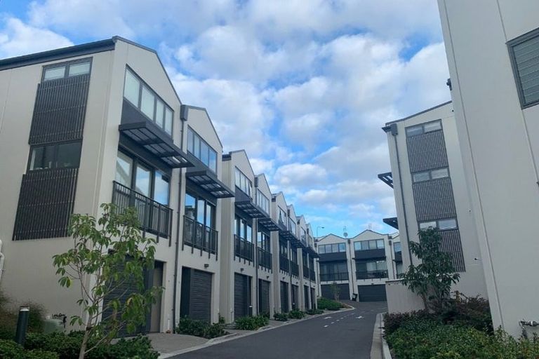 Photo of property in Verdant Lane, 25/269 Rosedale Road, Albany, Auckland, 0632