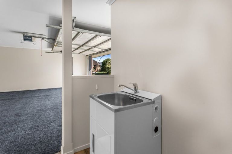 Photo of property in 12 Riverview Road, Rangiora, 7400