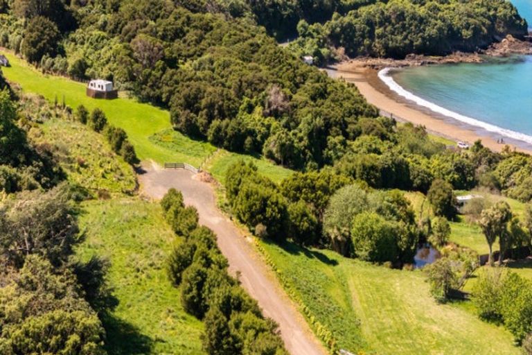 Photo of property in 38 Cemetery Road, Wainui, French Farm, 7582