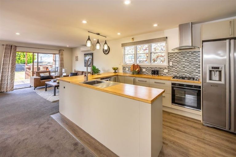 Photo of property in 42 Ensign Street, Halswell, Christchurch, 8025