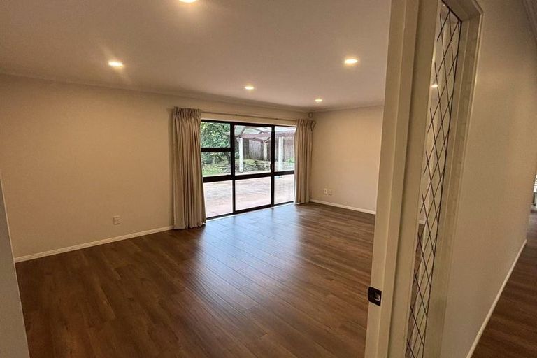 Photo of property in 7 Millhouse Drive, Northpark, Auckland, 2013