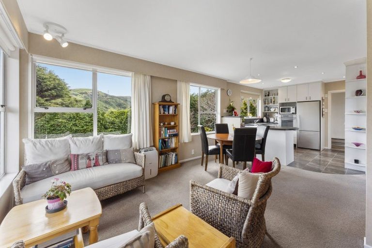 Photo of property in 53 Waipounamu Drive, Kelson, Lower Hutt, 5010