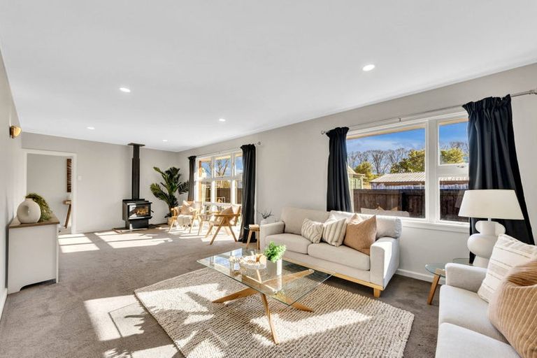 Photo of property in 31 Fifield Terrace, Waltham, Christchurch, 8023