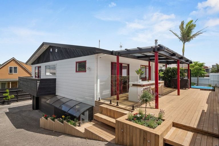 Photo of property in 310b Oceanbeach Road, Mount Maunganui, 3116