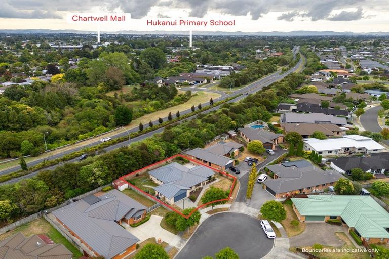 Photo of property in 35 Milbrook Place, Chartwell, Hamilton, 3210