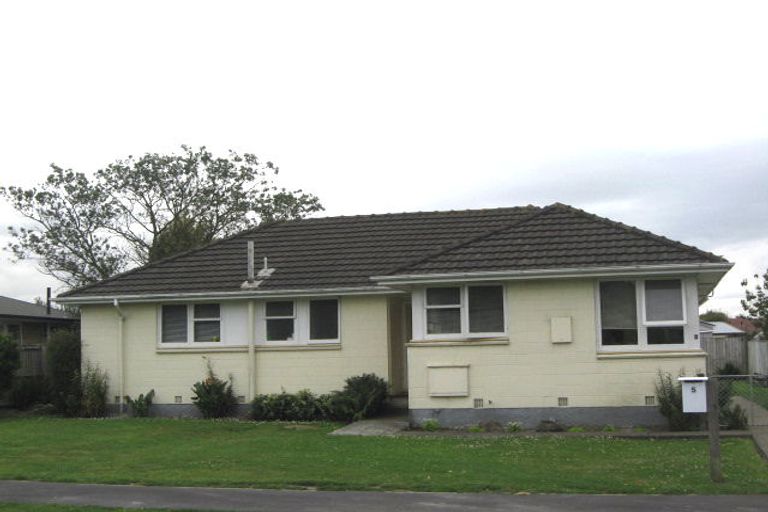 Photo of property in 5 Haslam Crescent, Hoon Hay, Christchurch, 8025