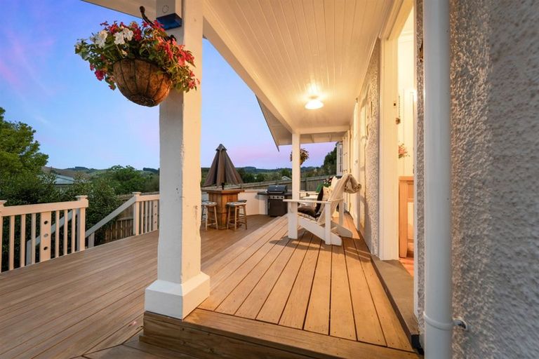 Photo of property in 55 Rautawhiri Road, Helensville, 0800