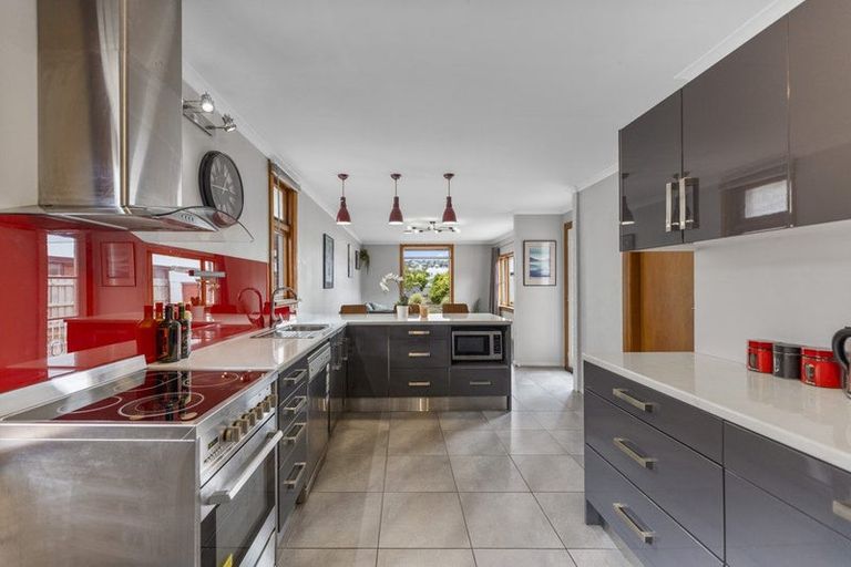 Photo of property in 148 Melbourne Street, South Dunedin, Dunedin, 9012