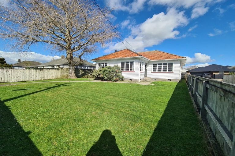 Photo of property in 330 Carrington Street, Vogeltown, New Plymouth, 4310