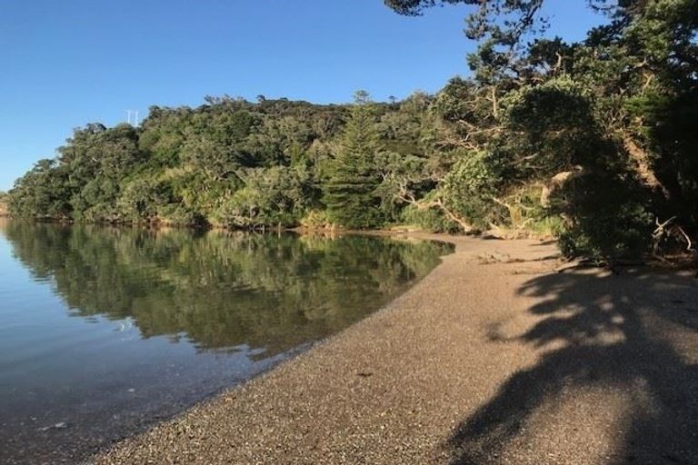 Photo of property in 835 Wyuna Bay Road, Wyuna Bay, Coromandel, 3581