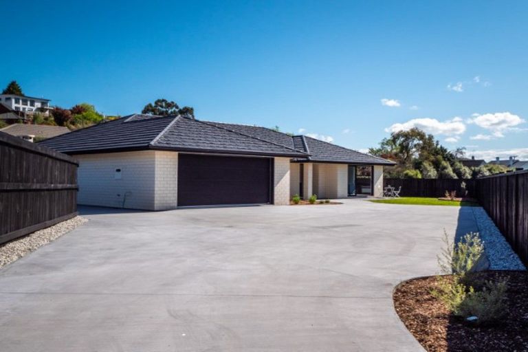Photo of property in 20 Calluna Crescent, Mosgiel, 9024