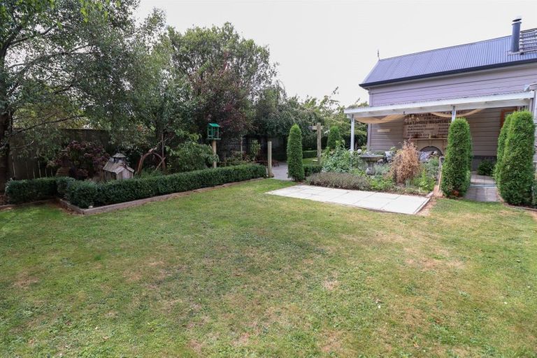 Photo of property in 12a Dublin Street, Dannevirke, 4930