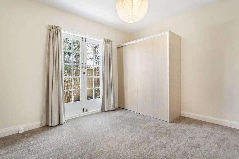 Photo of property in 33 London Street, Richmond, Christchurch, 8013