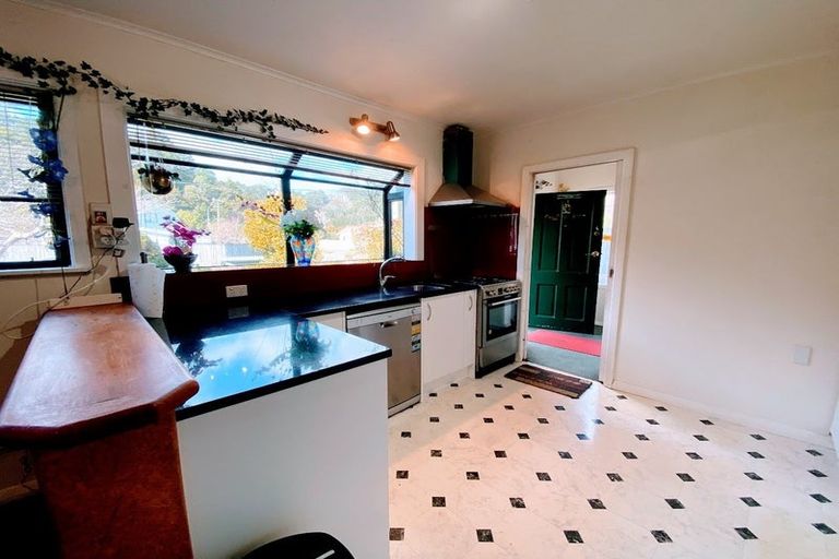 Photo of property in 1/17 Eldon Grove, Taita, Lower Hutt, 5019