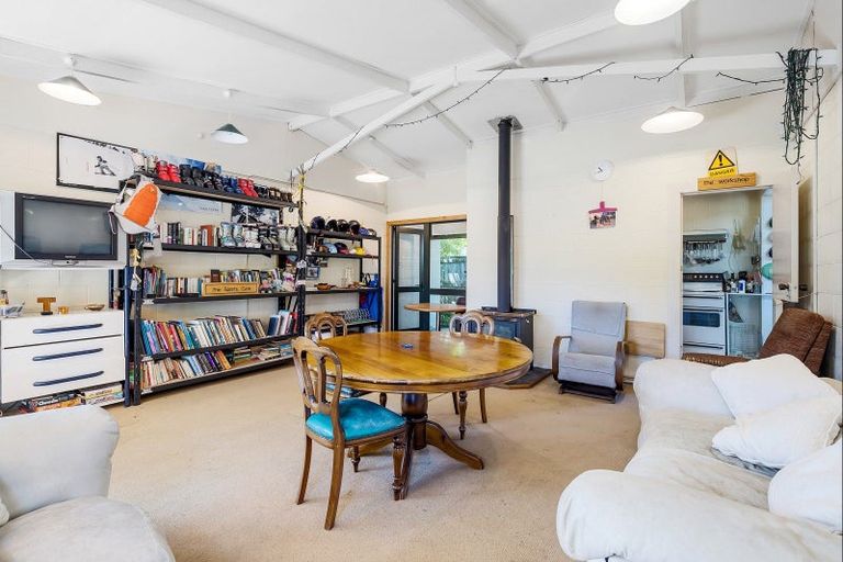 Photo of property in 16 Tongariro Road, Turangi, 3334