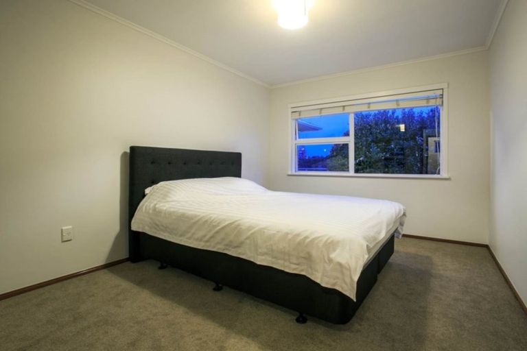Photo of property in 26 Spencer Terrace, Hauraki, Auckland, 0622