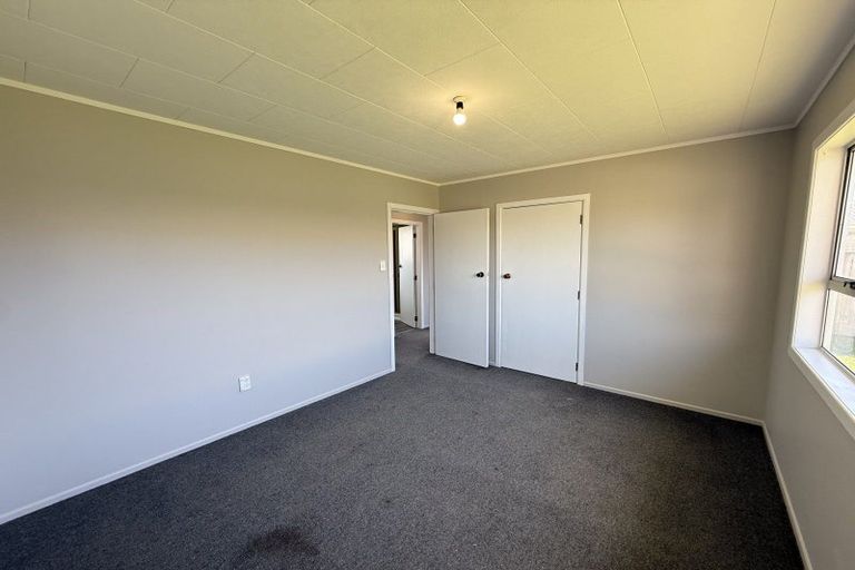 Photo of property in 27 Blake Street, Waitara, 4320