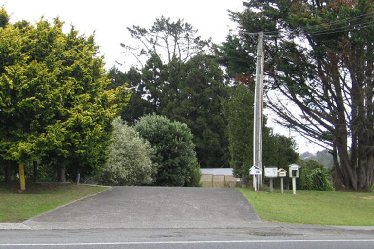 Photo of property in 371a Triangle Road, Henderson, Auckland, 0610