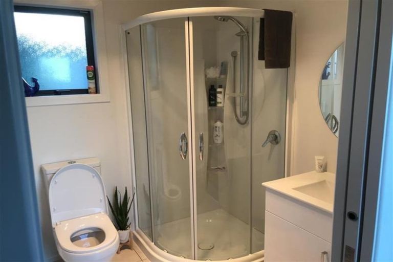 Photo of property in 17 Kowhai Street, Kaka Point, 9271