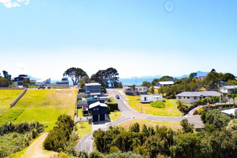 Photo of property in 16 Island View Lane, Langs Beach, Waipu, 0582