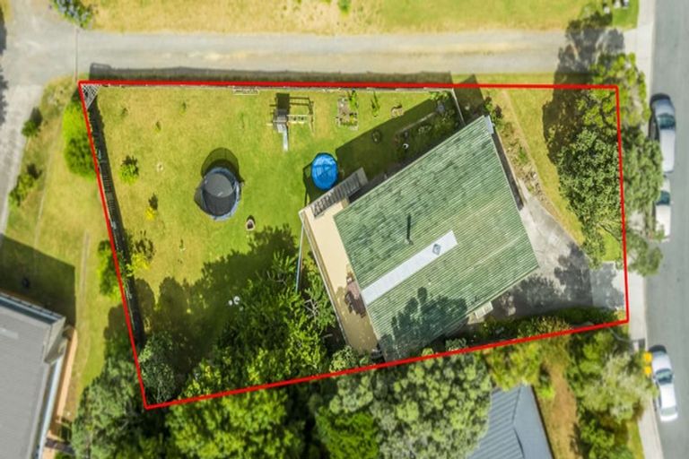 Photo of property in 26 Cyclarama Crescent, Massey, Auckland, 0614