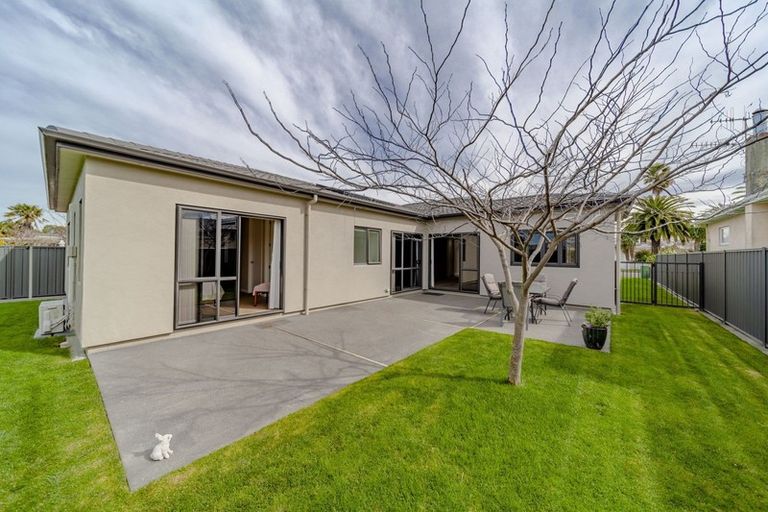 Photo of property in 18 Herrick Street, Marewa, Napier, 4110