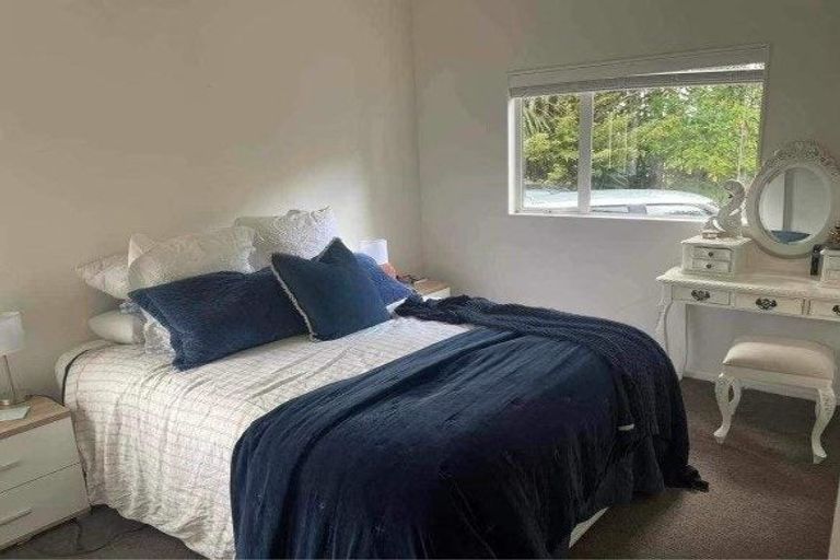 Photo of property in 107 Elmore Road, Paremoremo, Auckland, 0793
