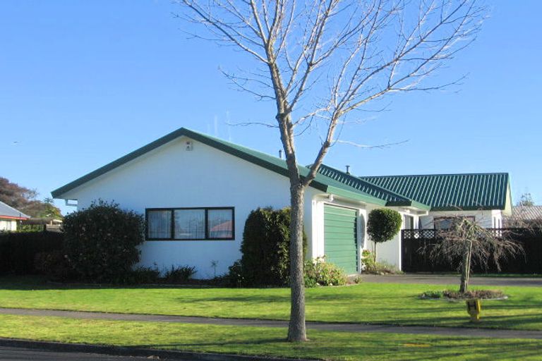 Photo of property in 4 Halcione Close, Flagstaff, Hamilton, 3210