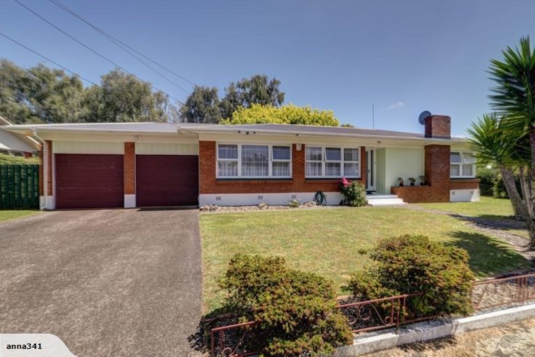 Photo of property in 6 Seifert Street, Forest Lake, Hamilton, 3200