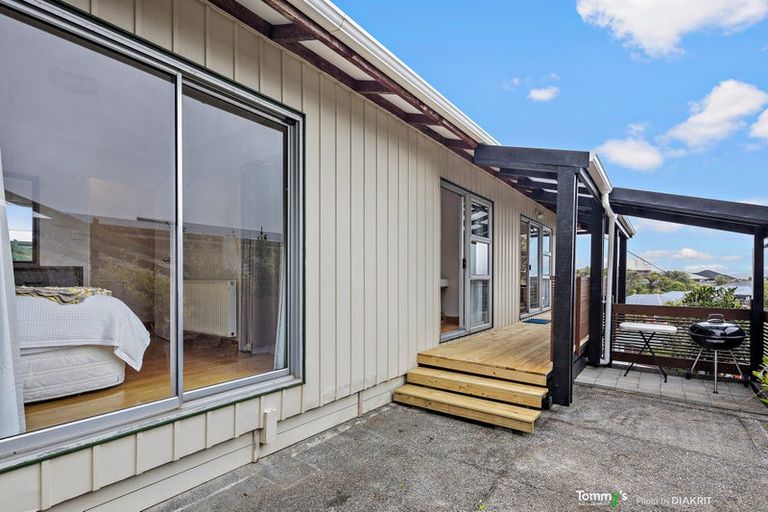 Photo of property in 95 Ohariu Road, Johnsonville, Wellington, 6037