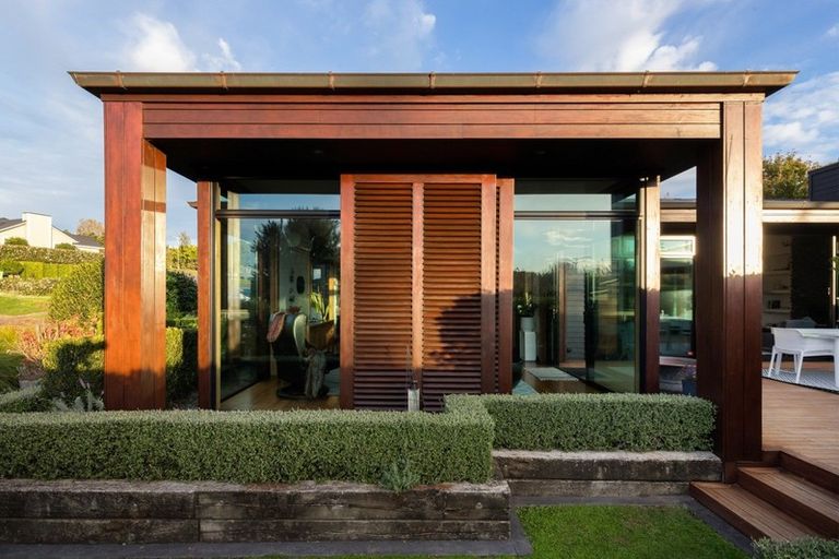 Photo of property in 2 Caldera Close, Pyes Pa, Tauranga, 3112