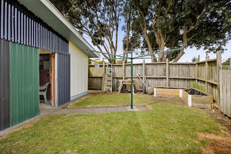 Photo of property in 29 Gibson Place, Patea, 4520