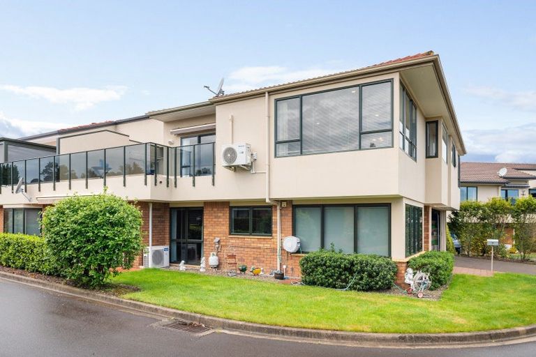 Photo of property in 62 Grosvenor Gardens, Flagstaff, Hamilton, 3210