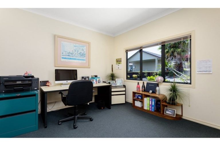 Photo of property in 54 La Colina Place, Bethlehem, Tauranga, 3110