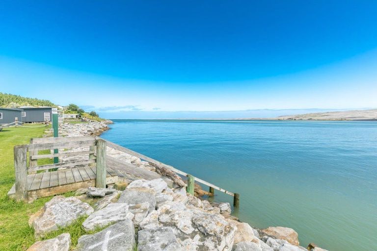 Photo of property in 107 Cooper Drive, Kawhia, 3889