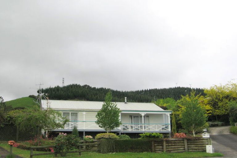 Photo of property in 35 Keepa Avenue, Paeroa, 3600