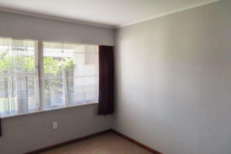 Photo of property in 25 Stamford Grove, Avalon, Lower Hutt, 5011