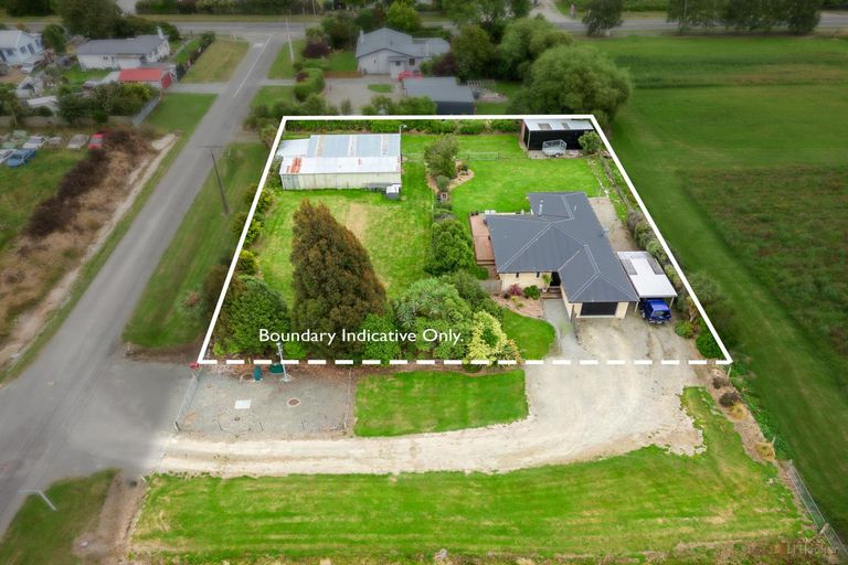 Photo of property in 14 Montgomery Street, Waimate, 7924